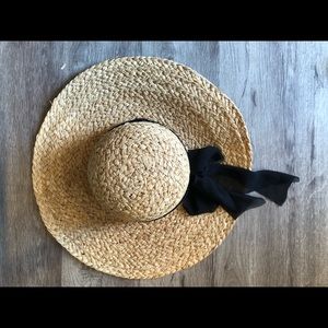 Boutique sun hat!
